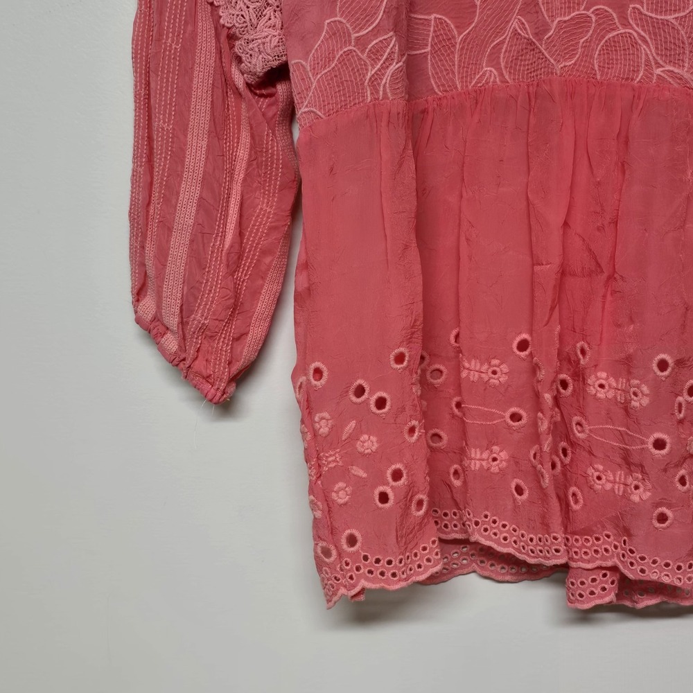 Johnny Was Gracie Latitude Blouse Pink Embroidered Lace Eyelet Crochet Sz S Boho - Picture 4 of 7